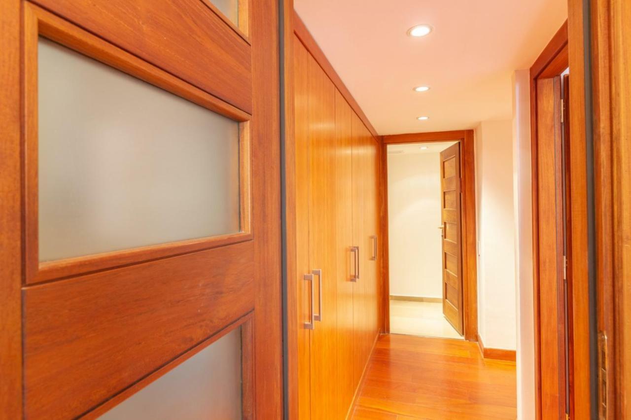 Art Apartment In Mamila Йерусалим Екстериор снимка